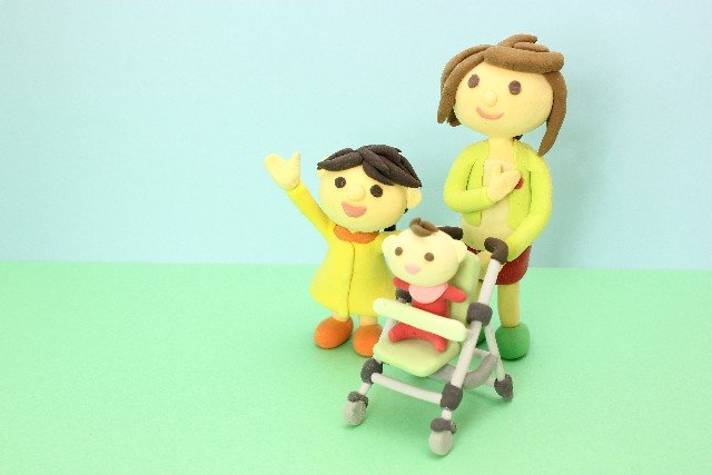 ベビーカーのA型とB型の違いとは？メリットとデメリットってあるの？