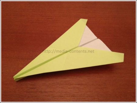 paper-airplane-origami-10