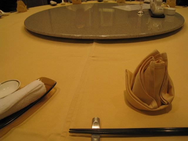 浮気調査って知ってます？「（一同）っえ？」…食事会での興味深いエピソード